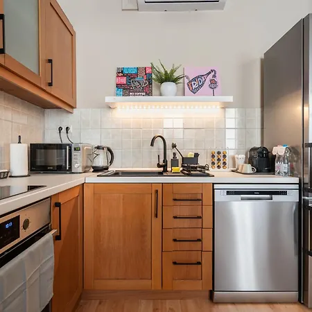 Lejlighed Sarah's With Pool, Wellness Budapest